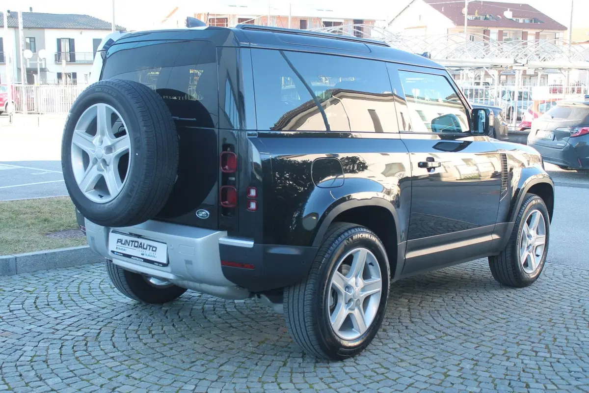 Land Rover Defender usata a Cuneo (4)