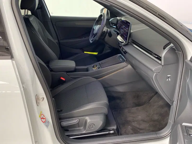Volkswagen T-Roc usata a Lodi (6)