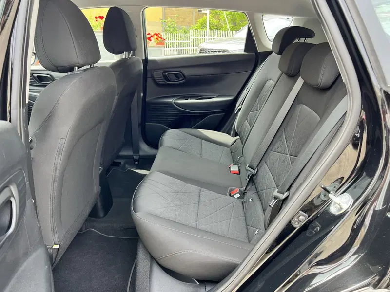 Hyundai Bayon usata a Chieti (9)