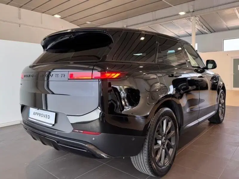 Land Rover Range Rover Sport usata a Venezia (14)