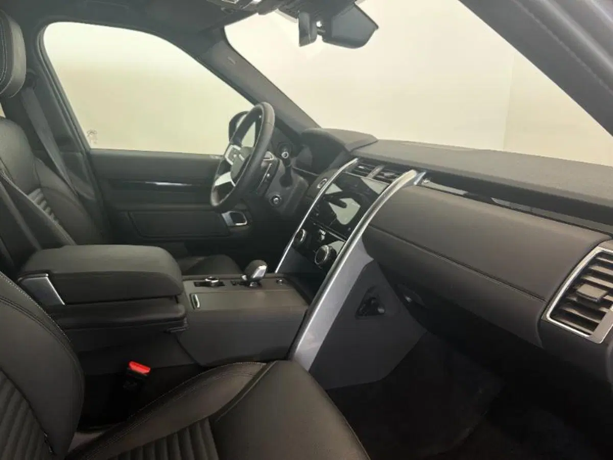 Land Rover Discovery usata a Venezia (10)