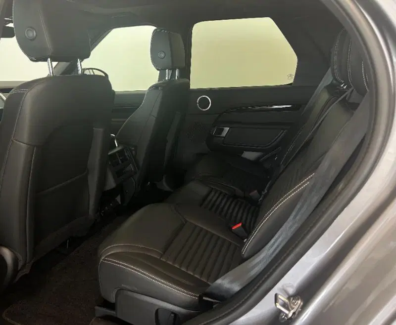 Land Rover Discovery usata a Venezia (11)