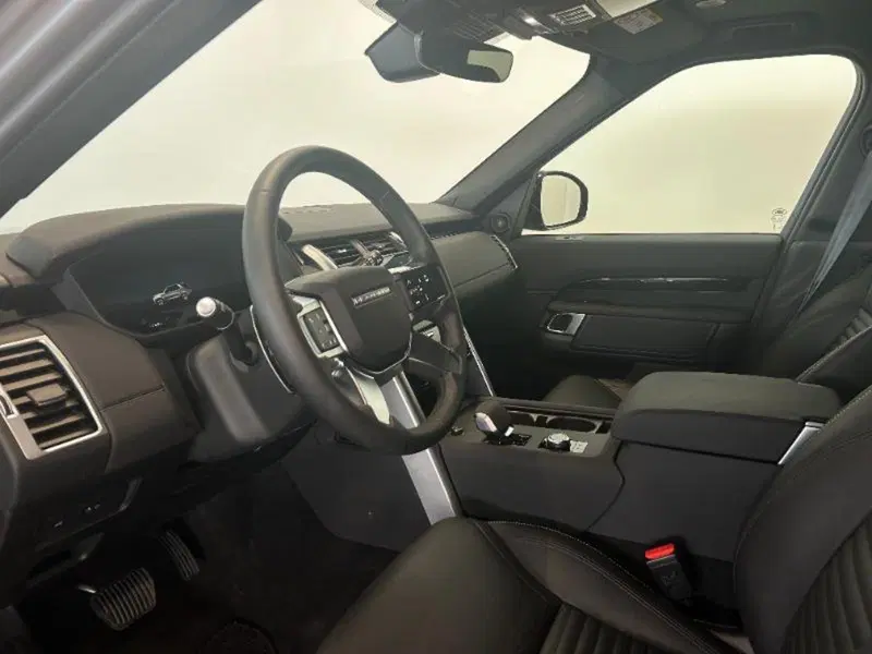 Land Rover Discovery usata a Venezia (8)