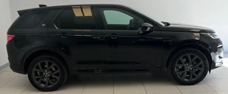 Land Rover Discovery Sport usata a Ferrara (6)