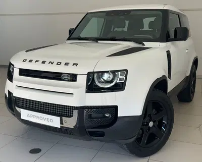 Land Rover Defender 90 3.0d i6 mhev X-Dynamic SE awd 250cv auto del 2022 usata a Ferrara
