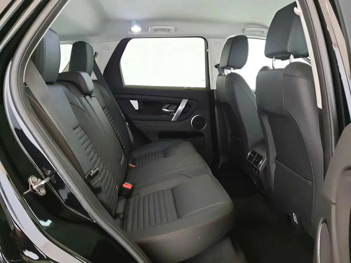 Land Rover Discovery Sport usata a Monza e Brianza (5)
