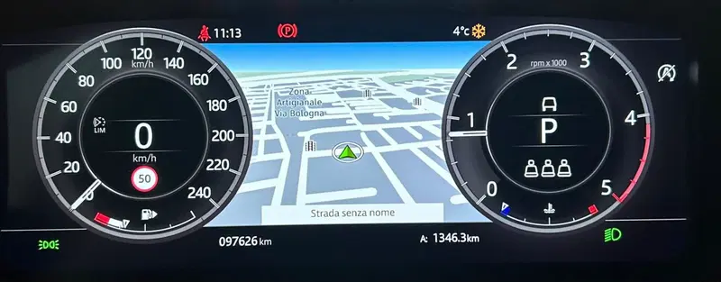 Land Rover Discovery Sport usata a Ferrara (10)