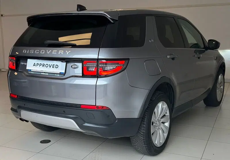 Land Rover Discovery Sport usata a Ferrara (2)