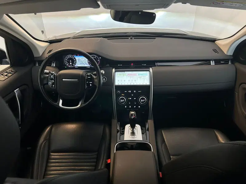 Land Rover Discovery Sport usata a Ferrara (4)