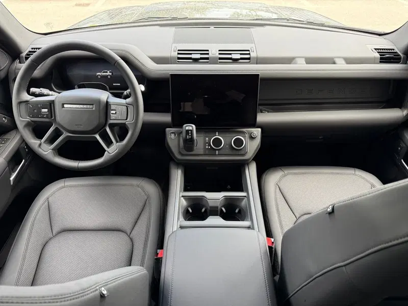 Land Rover Defender usata a Ascoli Piceno (4)