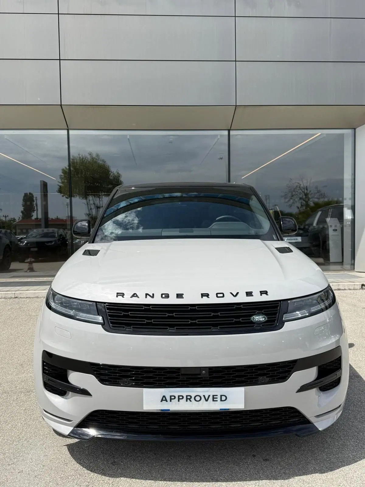 Land Rover Range Rover Sport usata a Ascoli Piceno (8)