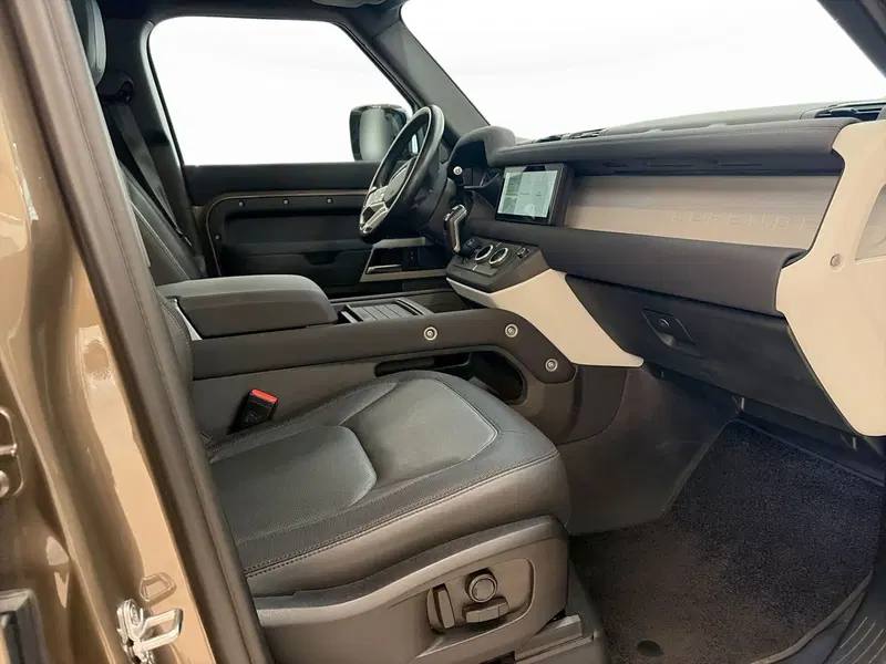 Land Rover Defender usata a Modena (11)