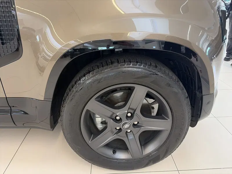 Land Rover Defender usata a Modena (20)