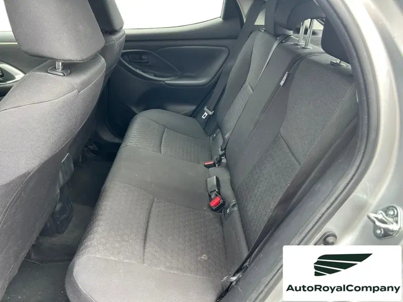 Toyota Yaris usata a Roma (7)
