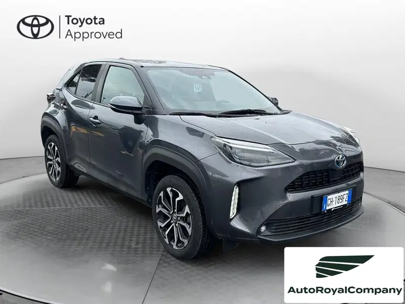 Toyota Yaris Cross usata a Roma (13)