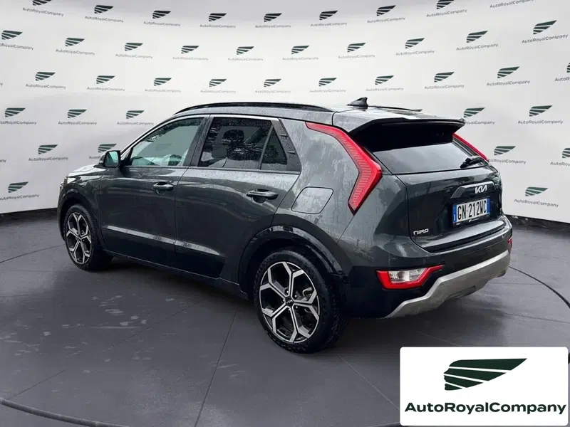 Kia Niro usata a Roma (12)