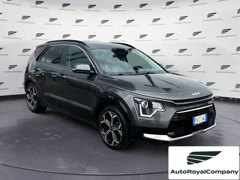 Kia Niro usata a Roma (13)