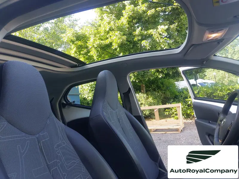 Toyota Aygo usata a Roma (16)