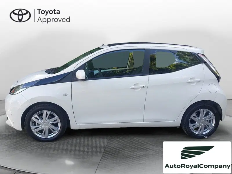 Toyota Aygo usata a Roma (2)