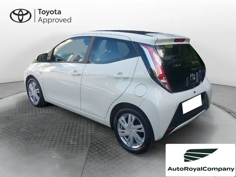 Toyota Aygo usata a Roma (3)