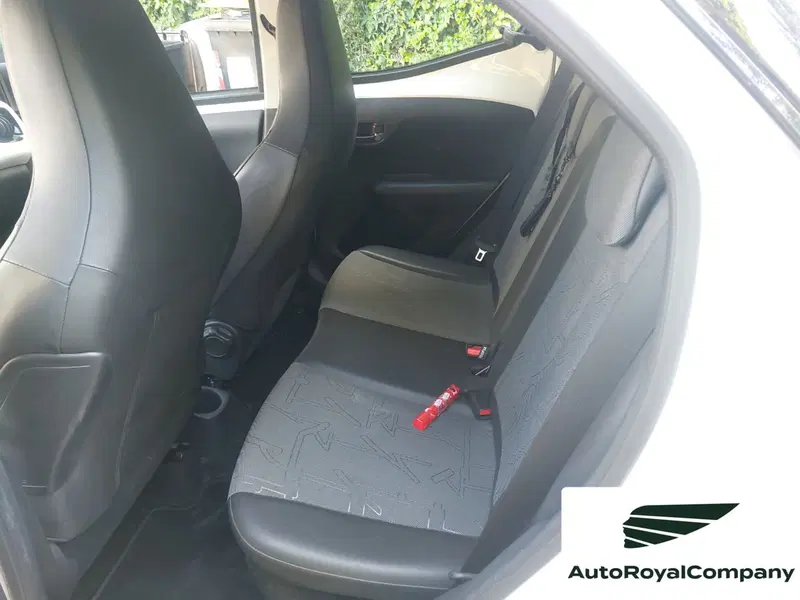 Toyota Aygo usata a Roma (9)