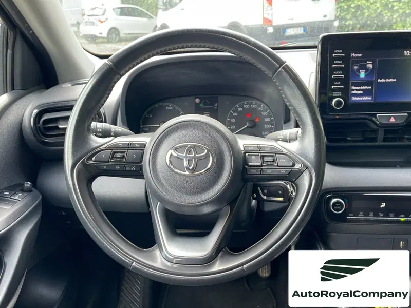 Toyota Yaris usata a Roma (13)