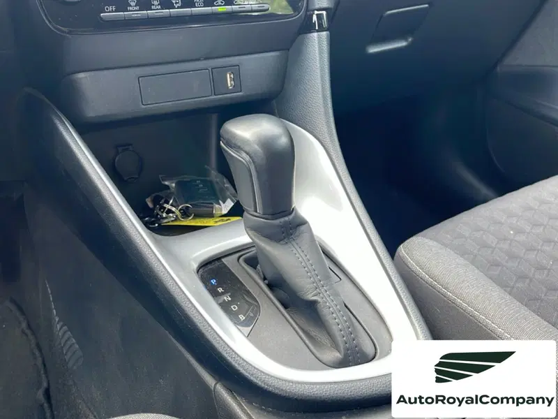 Toyota Yaris usata a Roma (14)