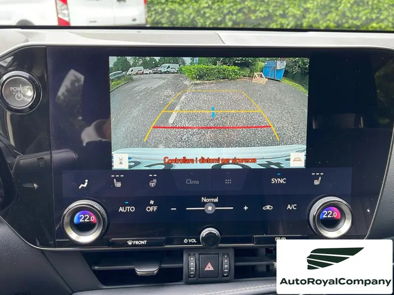 Lexus NX usata a Roma (17)