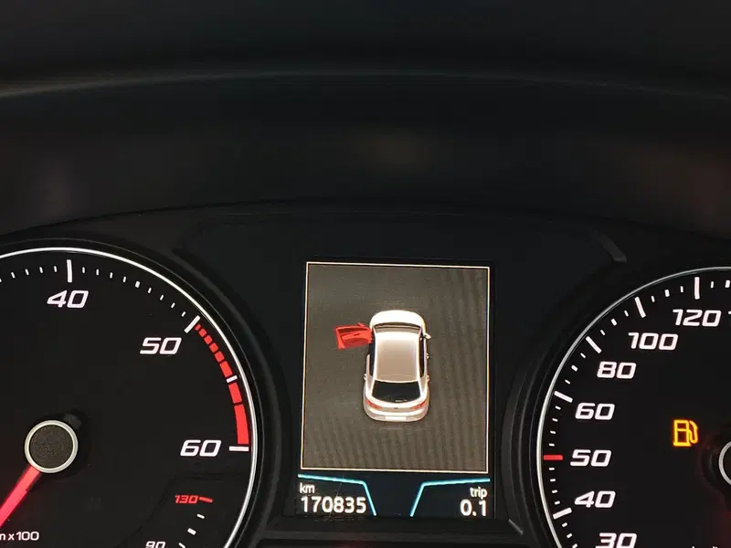 SEAT Leon usata a Modena (12)