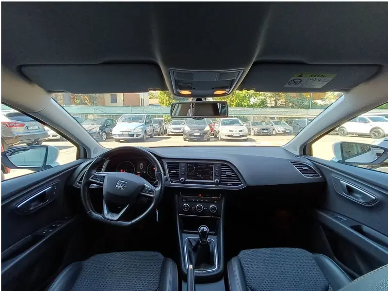 SEAT Leon usata a Modena (9)