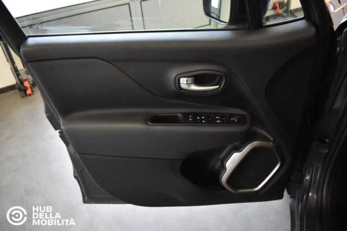 Jeep Renegade usata a Perugia (7)