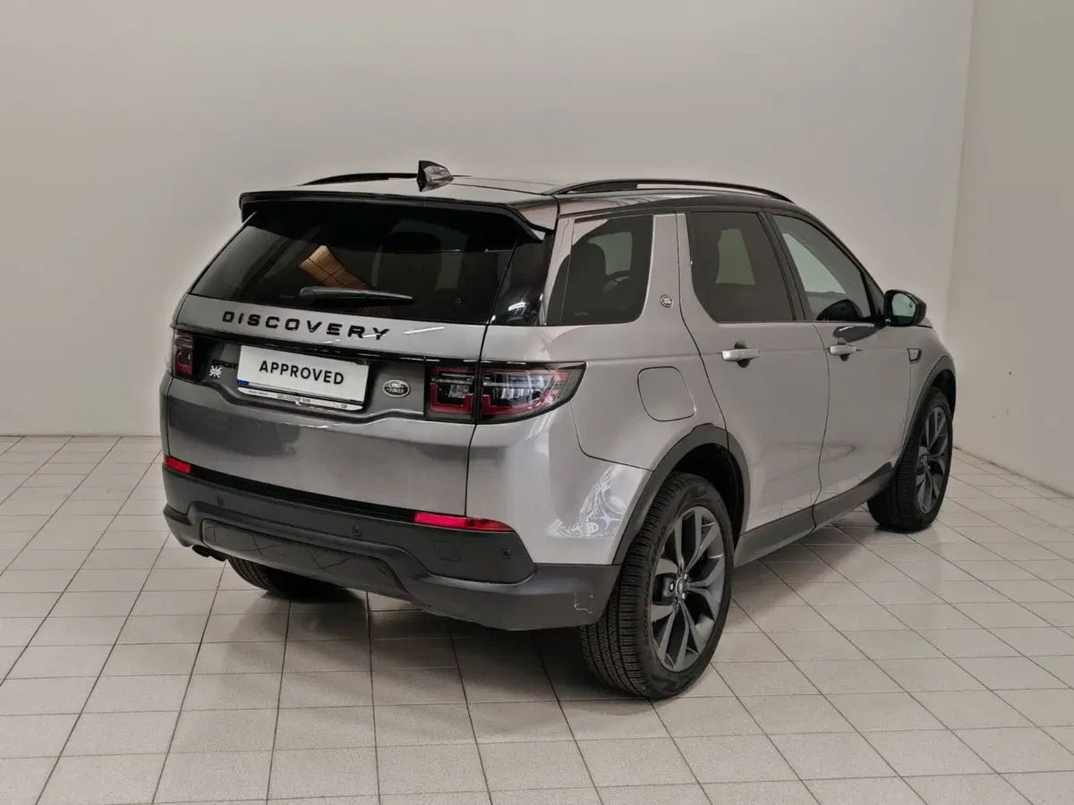 Land Rover Discovery Sport usata a Novara (2)
