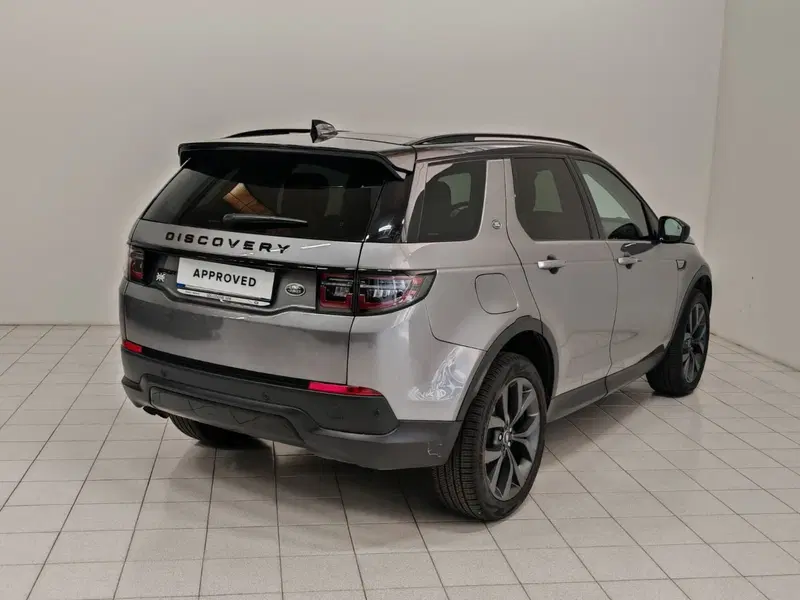 Land Rover Discovery Sport usata a Novara (2)