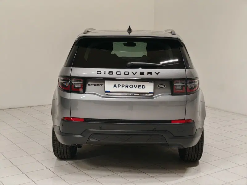 Land Rover Discovery Sport usata a Novara (8)