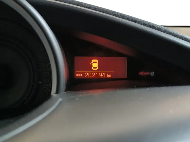 Toyota Verso usata a Udine (13)