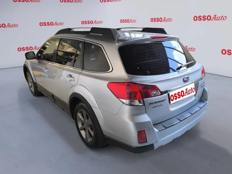 Subaru Outback usata a Udine (4)