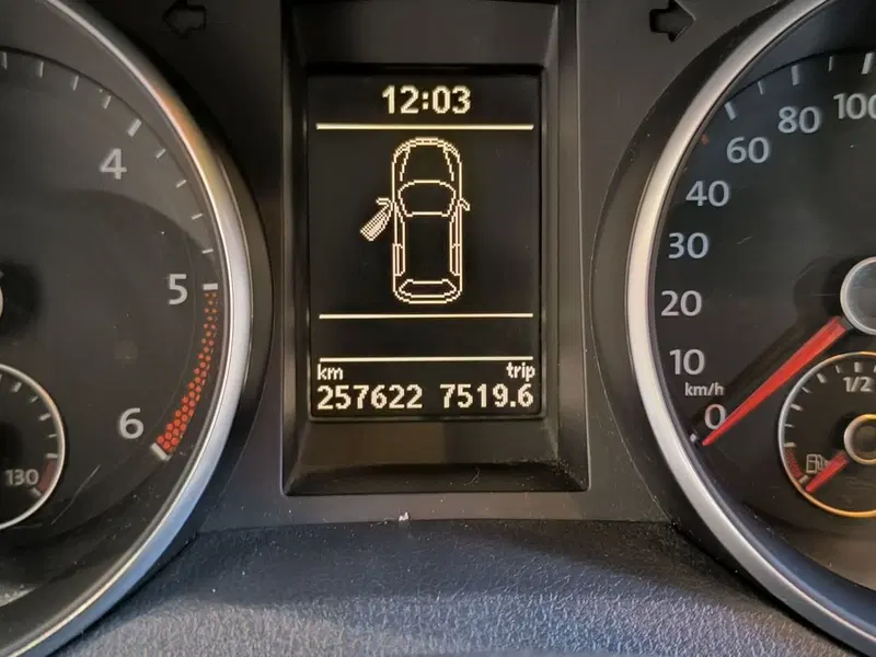 Volkswagen Golf usata a Udine (13)