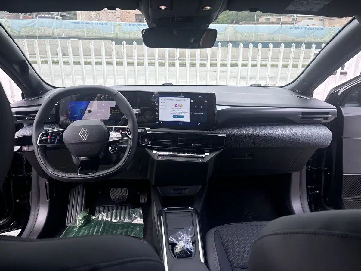 Renault Clio nuova a Ancona (15)