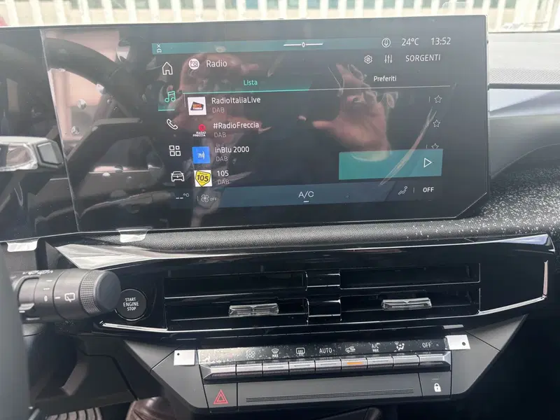 Renault Clio nuova a Ancona (17)