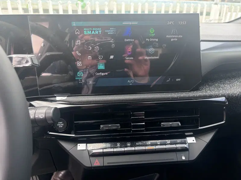 Renault Clio nuova a Ancona (20)