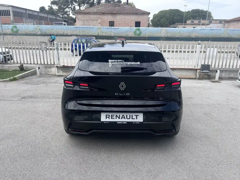 Renault Clio nuova a Ancona (6)