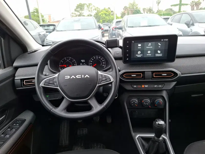 Dacia Sandero usata a Latina (12)