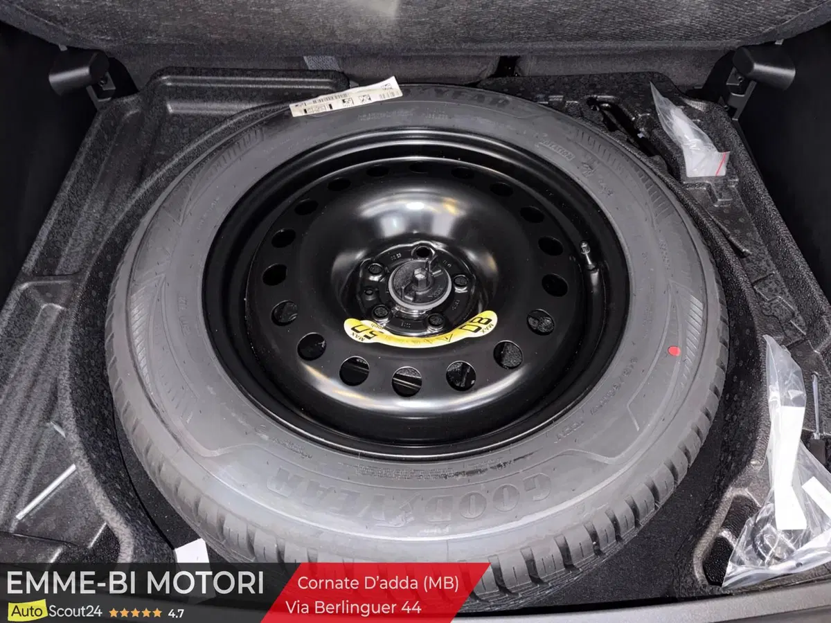 Jeep Compass nuova a Monza e Brianza (16)