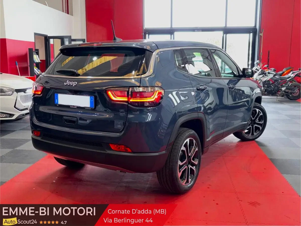 Jeep Compass nuova a Monza e Brianza (2)