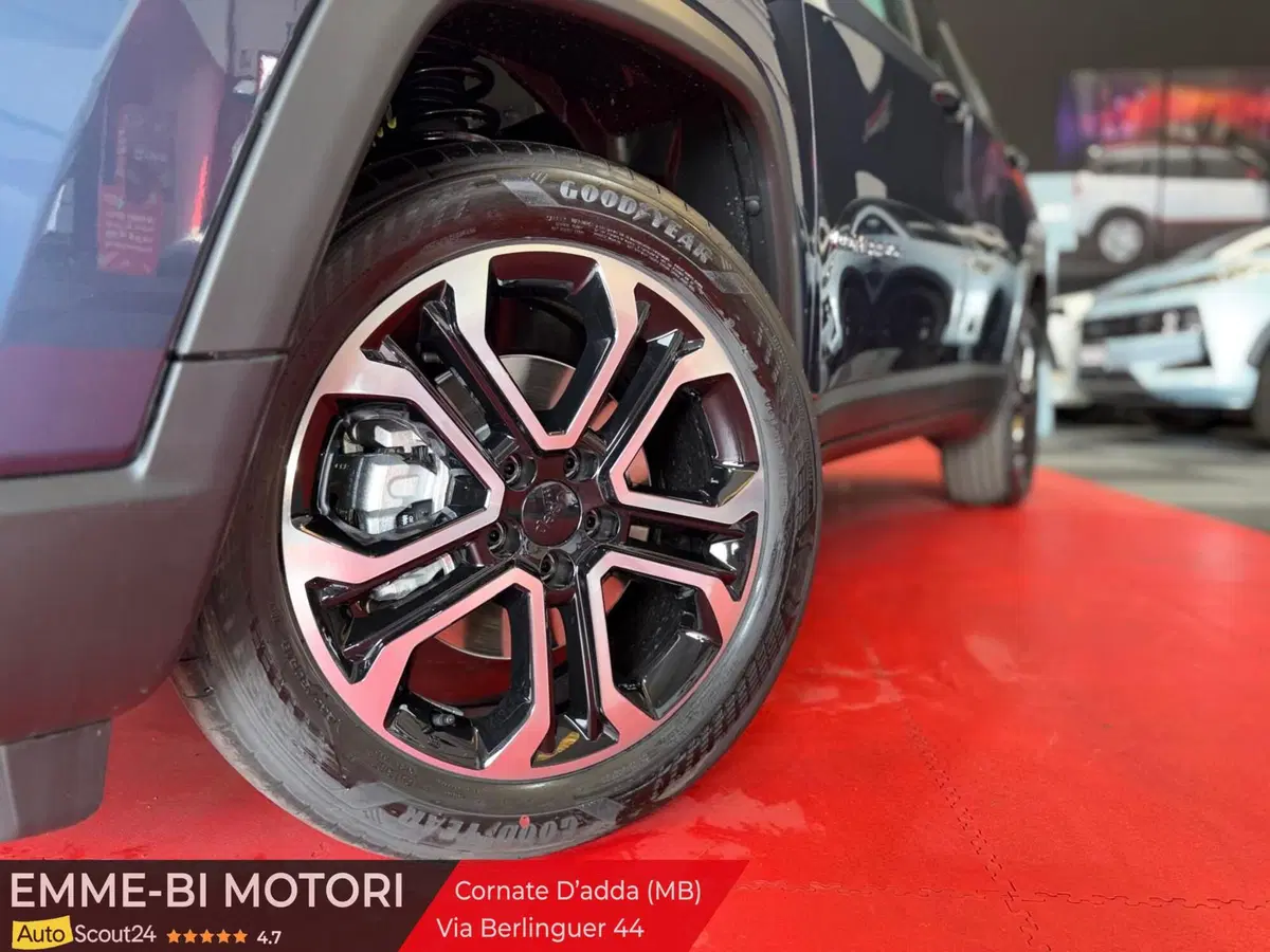 Jeep Compass nuova a Monza e Brianza (3)