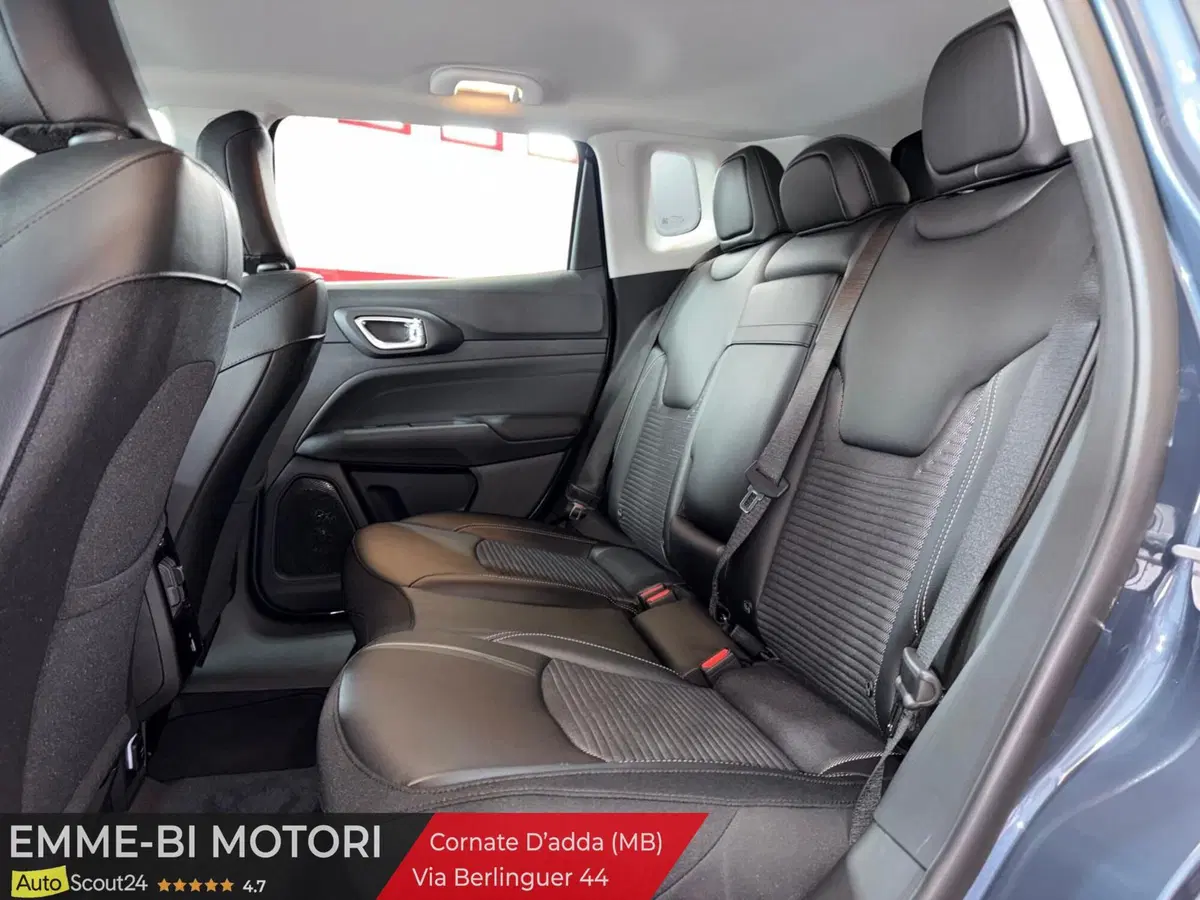 Jeep Compass nuova a Monza e Brianza (7)
