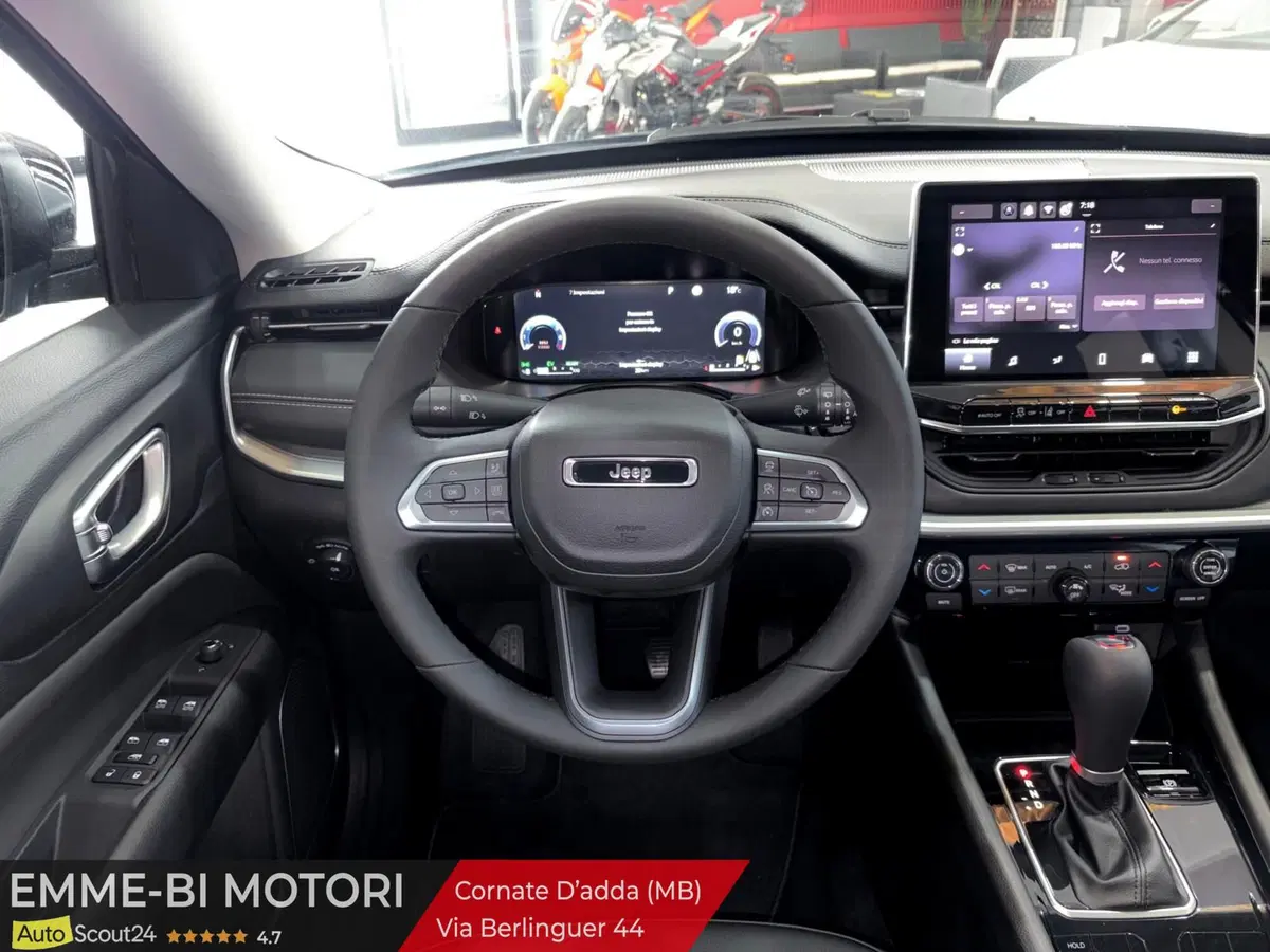 Jeep Compass nuova a Monza e Brianza (8)