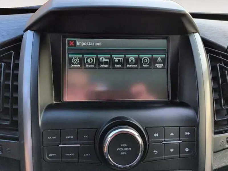 Mahindra XUV500 usata a Treviso (15)