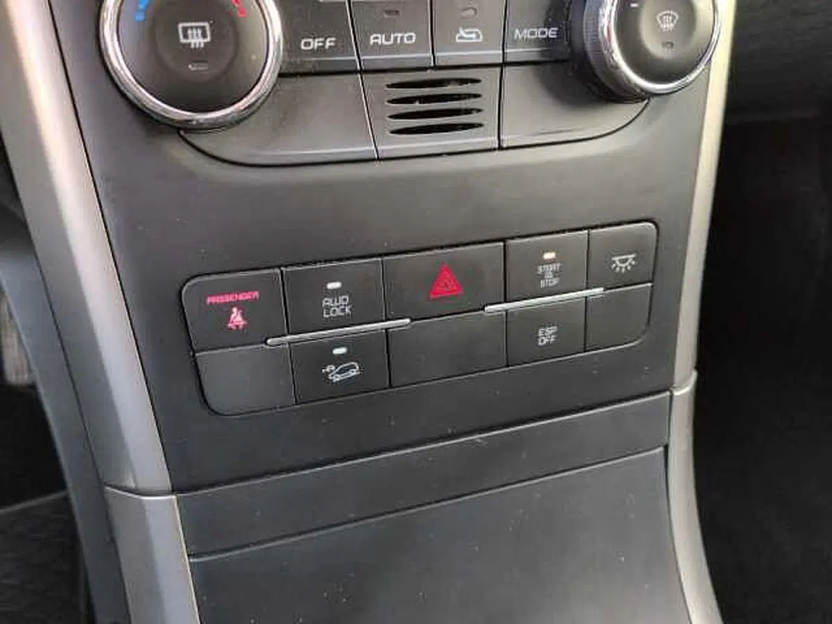 Mahindra XUV500 usata a Treviso (18)