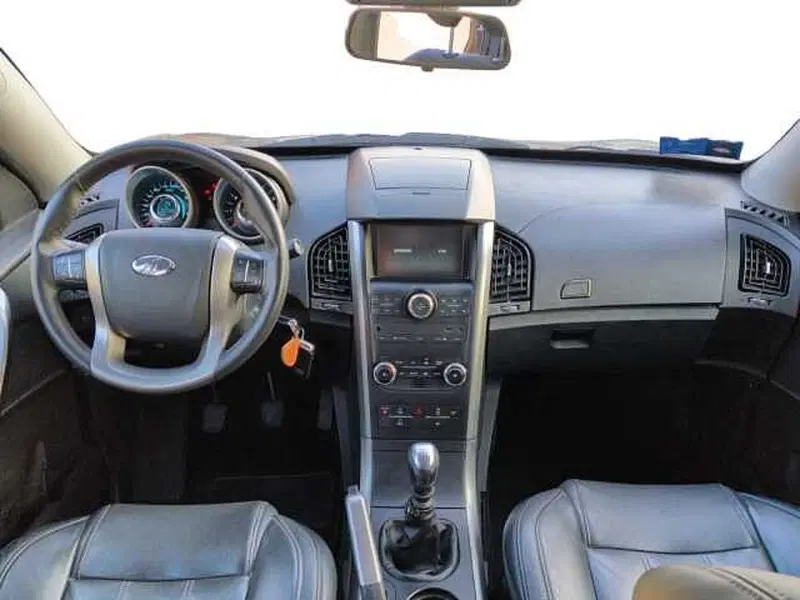 Mahindra XUV500 usata a Treviso (8)